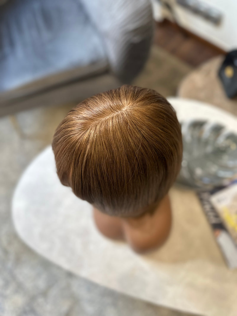 Eredeti világosbarna paróka